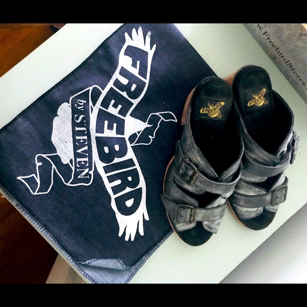 FREEBIRD BY STEVEN-CAPRICE-SIZE 8